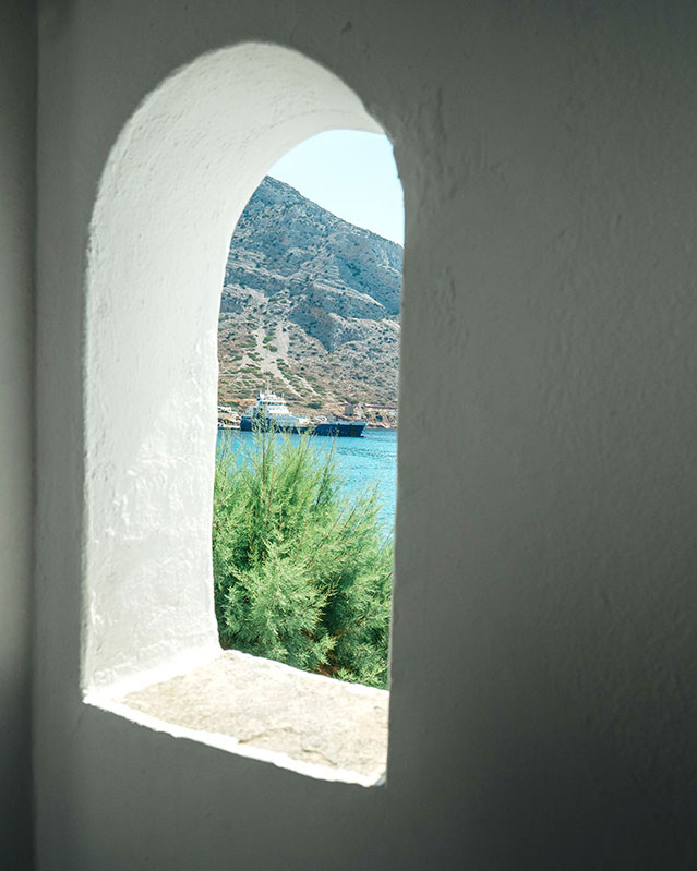 Fenêtre avec vue sur la mer